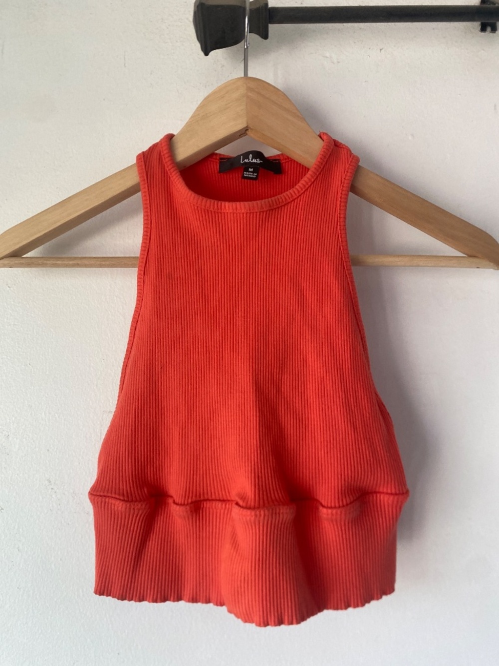 Lulu’s M Ribbed Crop Top - Picture 5 of 13